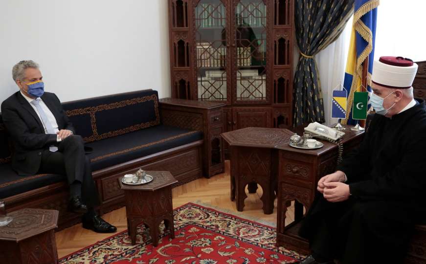 Reisu-l-ulemu posjetio ambasador Sattler: EU bi u fokus trebala staviti Srebrenicu
